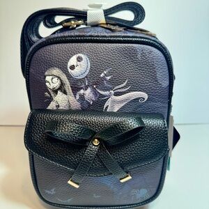 NWT. Disney Nightmare Before Christmas Luxe 8" Crossbody Bag Wandapop.
